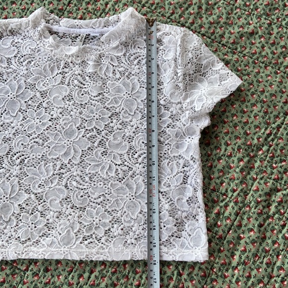 🌸 Only Crop T-Shirt - Picture 4 of 6